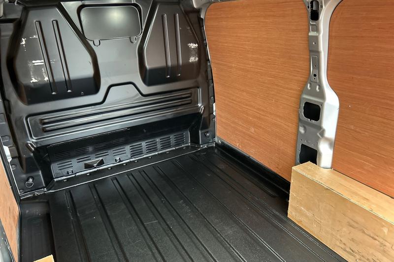 Used Ford Transit Custom 2025 for sale - 76302758: Photo 29