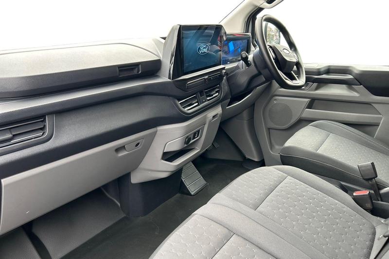 Used Ford Transit Custom 2025 for sale - 76302758: Photo 4