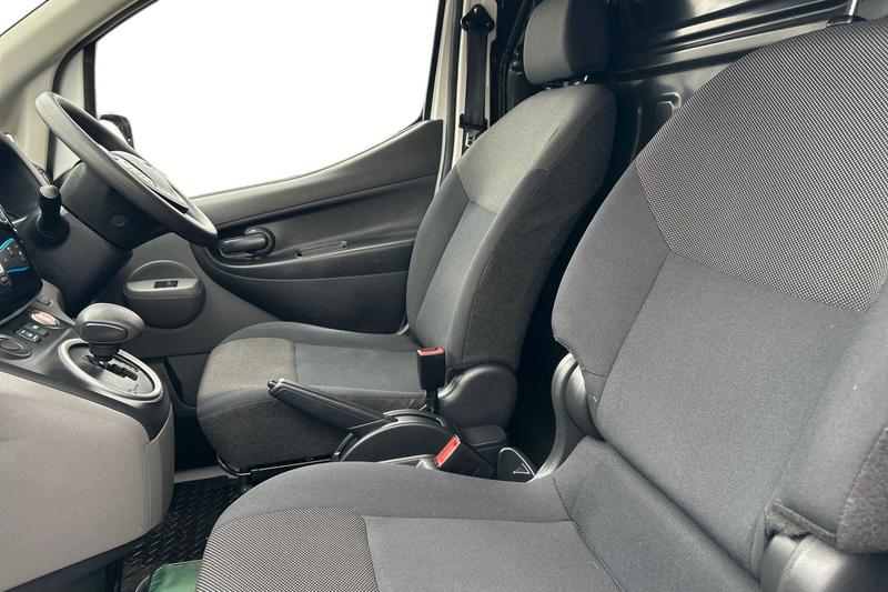 Used Nissan e-NV200 2021 for sale - 76776801: Photo 10
