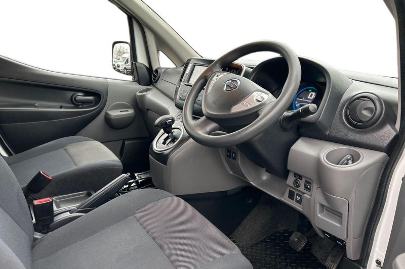 Used Nissan e-NV200 2021 for sale - 76776801: Photo 14