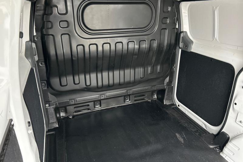 Used Nissan e-NV200 2021 for sale - 76776801: Photo 24