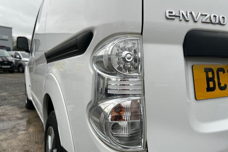 Used Nissan e-NV200 2021 for sale - 76776801: Photo 29