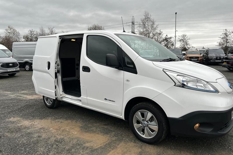 Used Nissan e-NV200 2021 for sale - 76776801: Photo 33