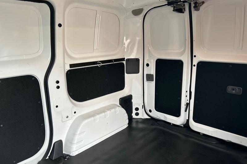 Used Nissan e-NV200 2021 for sale - 76776801: Photo 4