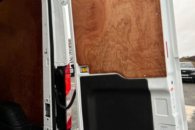 Used Ford Transit 2019 for sale - 77124167: Photo 28