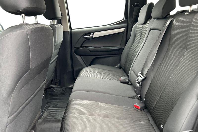 Used Isuzu D-Max 2019 for sale - 76344481: Photo 12