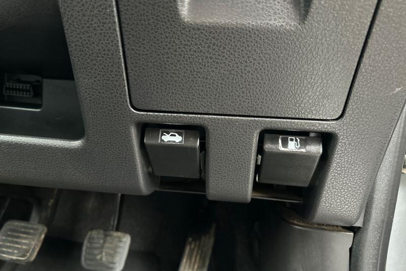 Used Isuzu D-Max 2019 for sale - 76344481: Photo 30