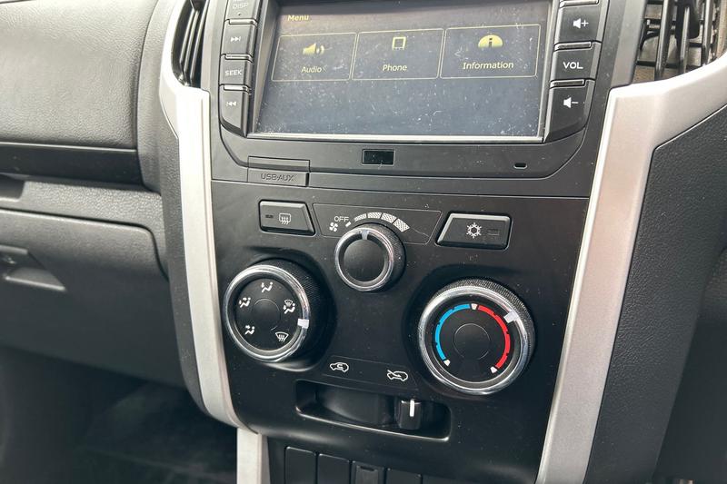 Used Isuzu D-Max 2019 for sale - 76344481: Photo 40