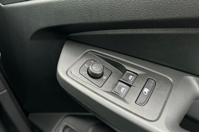 Used Ford Transit Connect 2025 for sale - 76433864: Photo 40