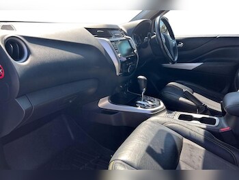 Used Nissan Navara 2020 for sale - 79208928: Photo