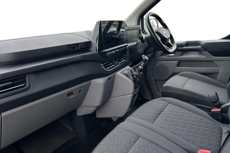 Used Ford Transit Custom 2024 for sale - 76565068: Photo 3