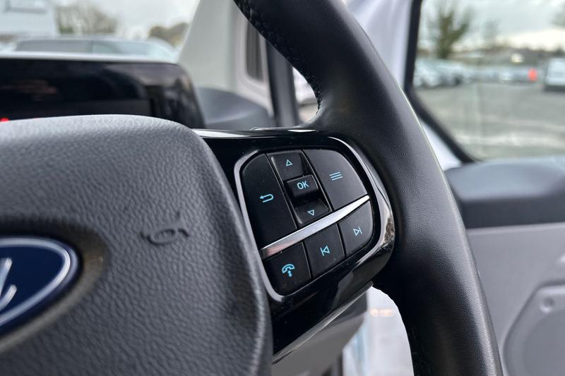 Used Ford Transit Custom 2024 for sale - 76565068: Photo 33