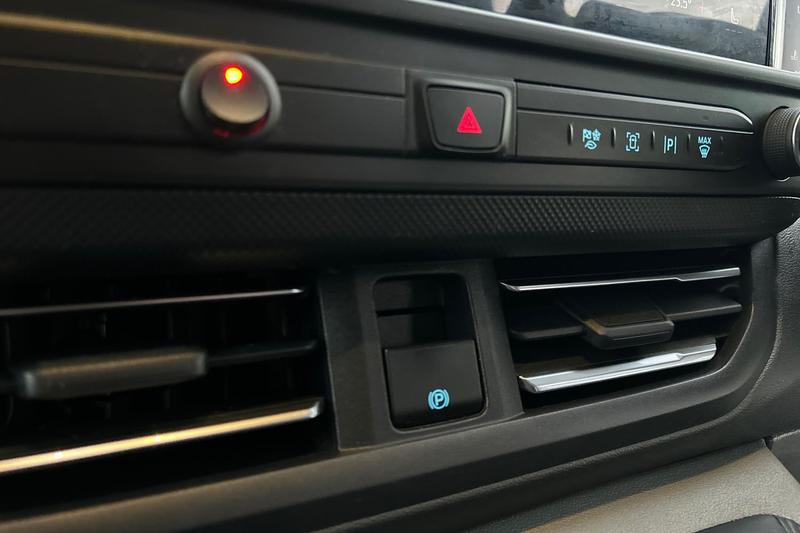 Used Ford Transit Custom 2024 for sale - 76565068: Photo 40