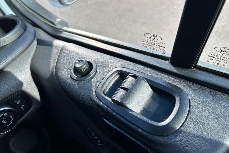 Used Ford Transit Custom 2019 for sale - 77878317: Photo 36