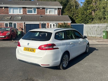 Used Peugeot 308 2019 for sale - 79542417: Photo