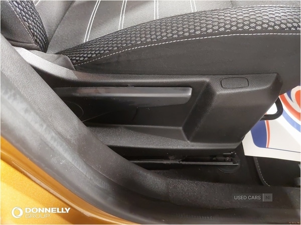 Used Dacia Duster 2018 for sale - 77970909: Photo 31