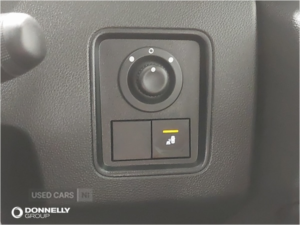 Used Dacia Duster 2018 for sale - 77970909: Photo 38