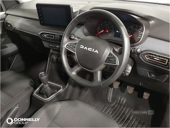 Used Dacia Sandero Stepway 2024 for sale - 76123264: Photo