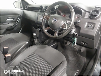 Used Dacia Duster 2018 for sale - 76977191: Photo