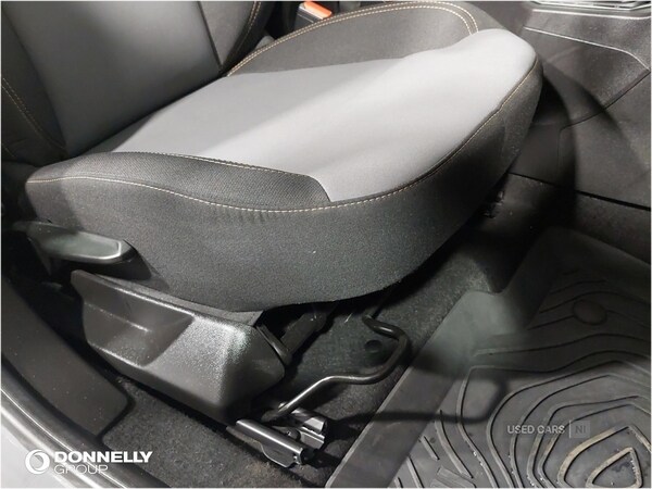 Used Dacia Jogger 2025 for sale - 75647440: Photo 30