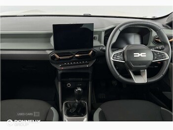 Used Dacia Duster 2025 for sale - 78141663: Photo