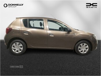 Used Dacia Sandero 2018 for sale - 75464427: Photo