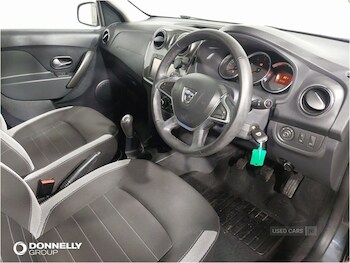 Used Dacia Sandero Stepway 2018 for sale - 77659440: Photo