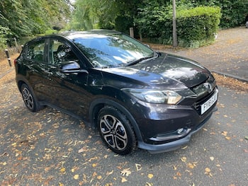 Used Honda HR-V 2018 for sale - 79858932: Photo