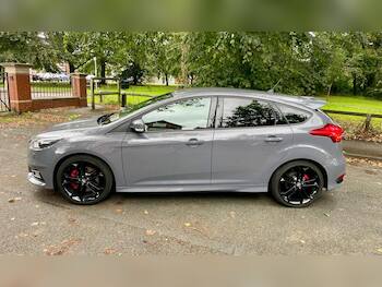 Used Ford Focus 2017 for sale - 79858999: Photo