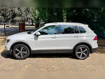 Used Volkswagen Tiguan 2018 for sale - 79858918: Photo