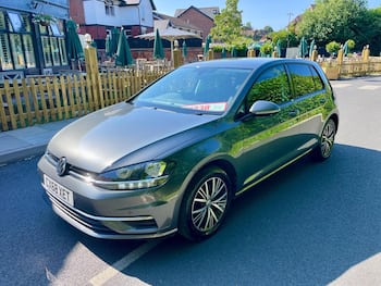 Used Volkswagen Golf 2018 for sale - 79858916: Photo