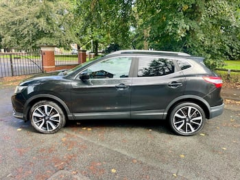 Used Nissan Qashqai 2015 for sale - 79858931: Photo
