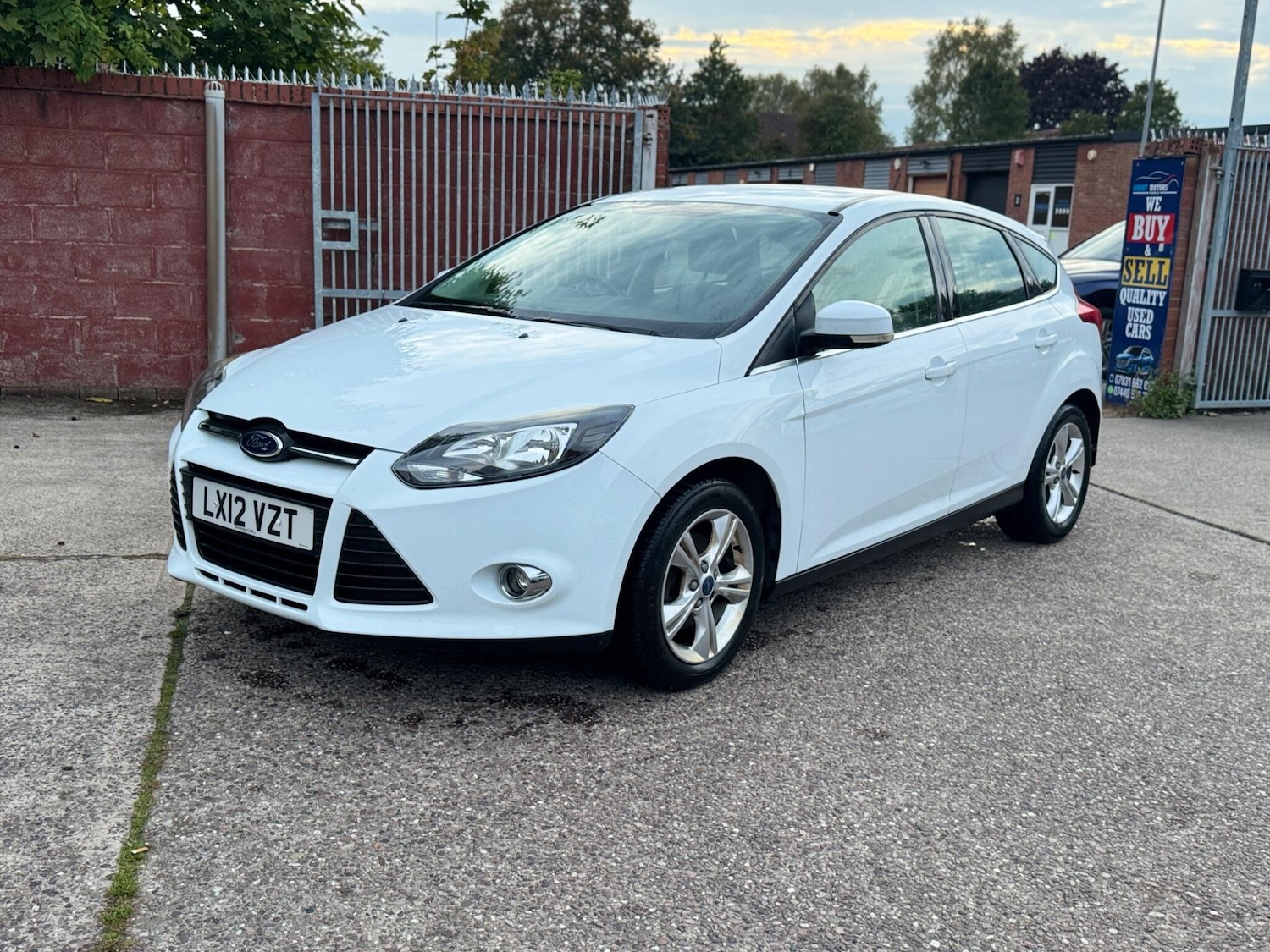 Used Ford Focus 2012 for sale - 76094600: Photo 1