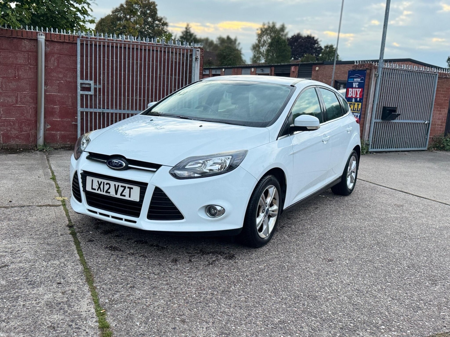 Used Ford Focus 2012 for sale - 76094600: Photo 3