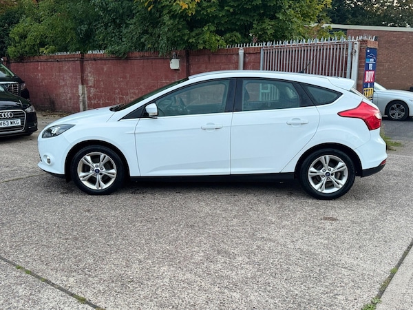 Used Ford Focus 2012 for sale - 76094600: Photo 8