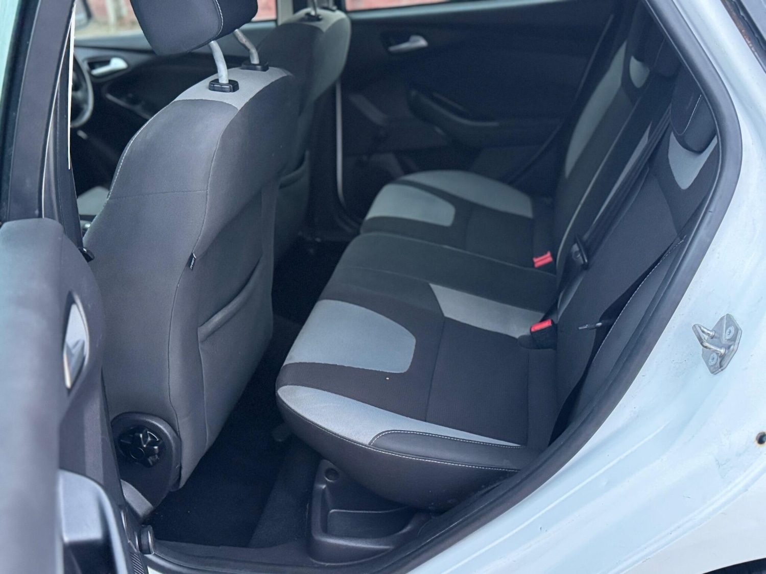 Used Ford Focus 2012 for sale - 76990285: Photo 26