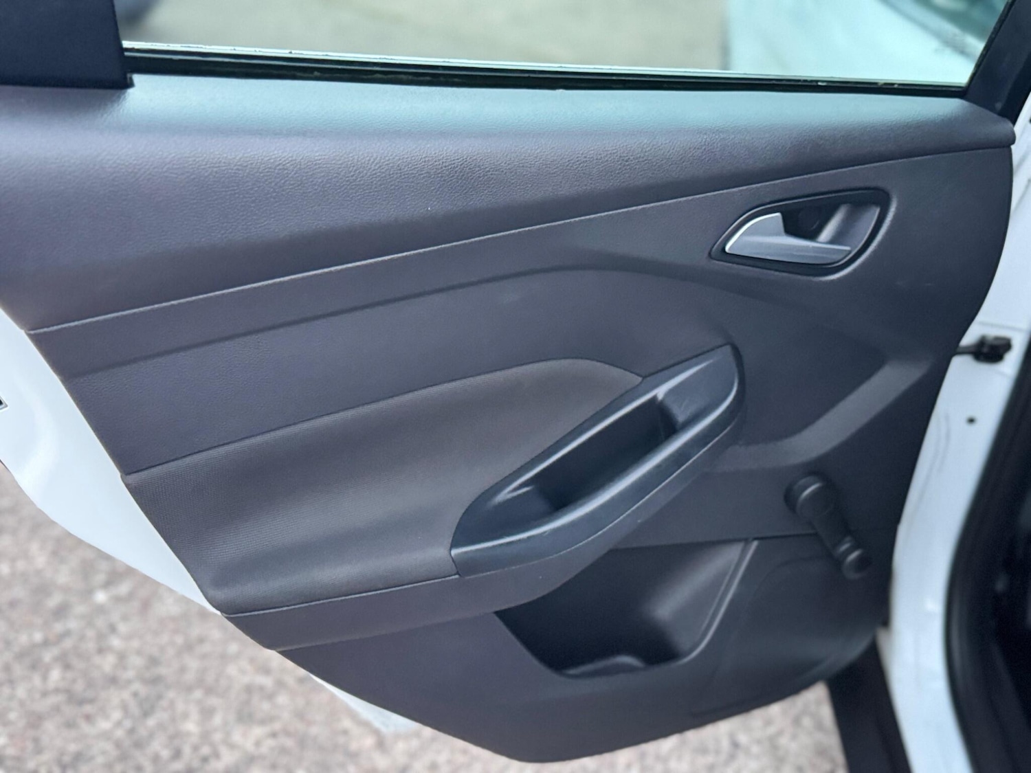 Used Ford Focus 2012 for sale - 76990285: Photo 27