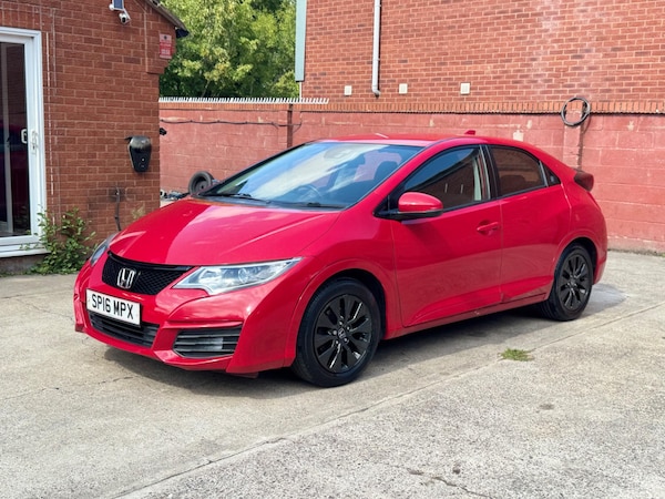 Used Honda Civic 2016 for sale - 75141396: Photo 20