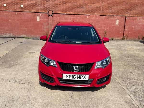 Used Honda Civic 2016 for sale - 75141396: Photo 4