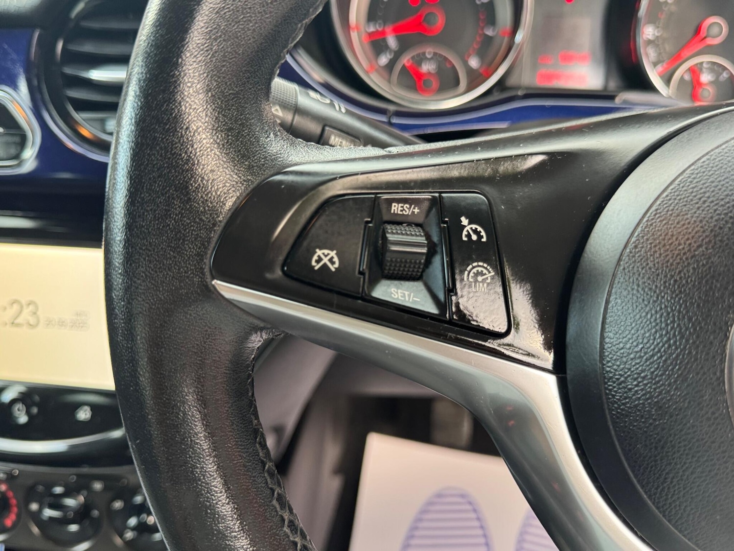 Used Vauxhall ADAM 2013 for sale - 76001791: Photo 27