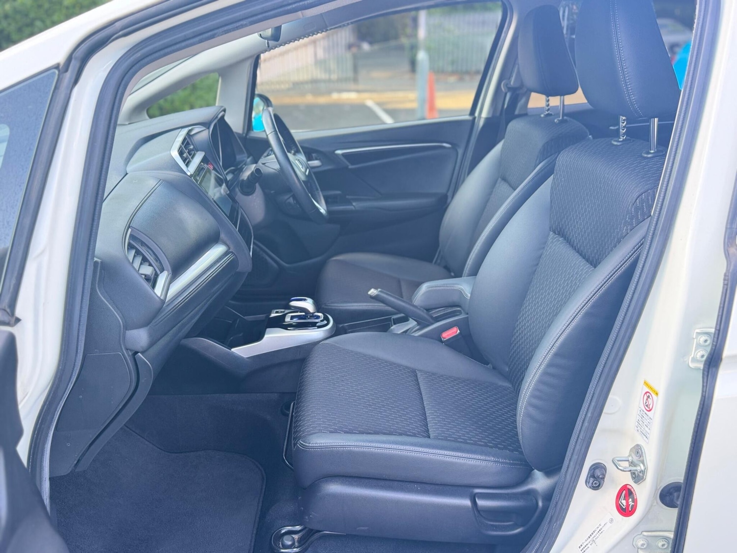 Vehicle 28