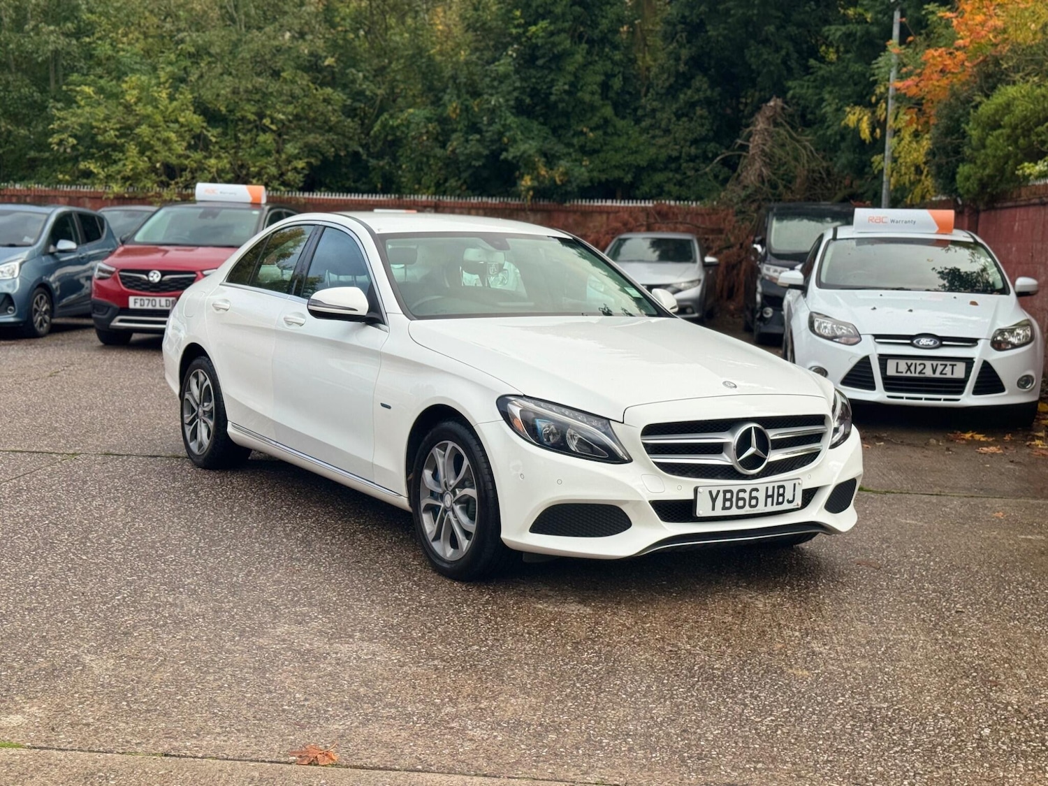 Used Mercedes-Benz C Class 2016 for sale - 76326993: Photo 1