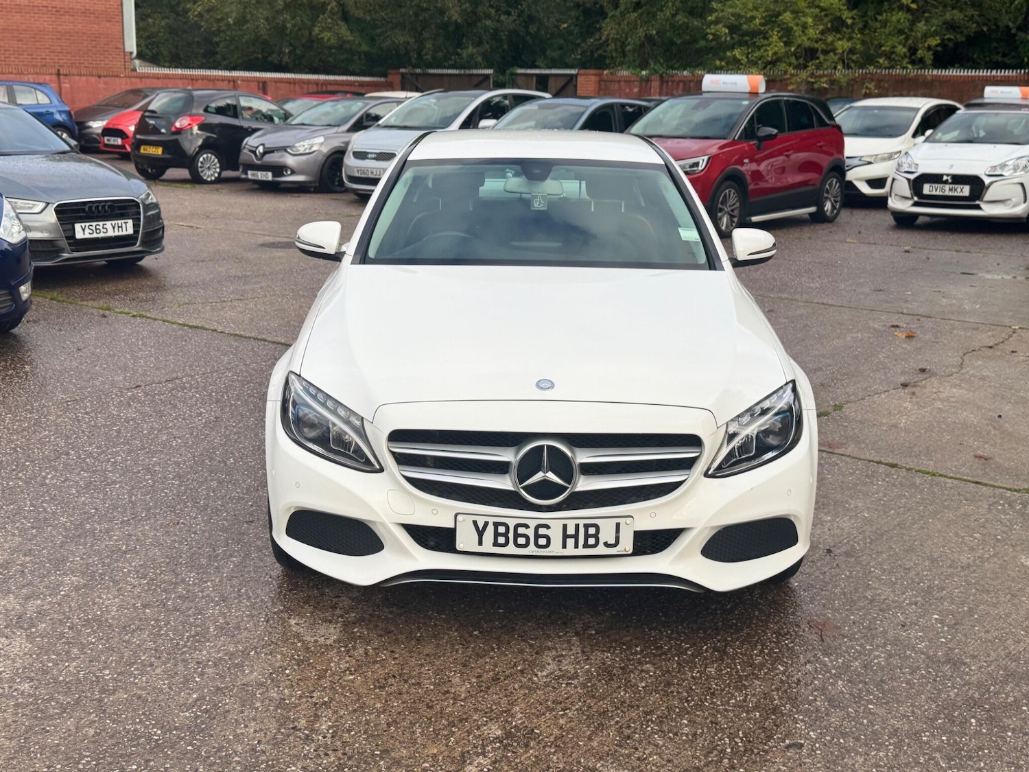 Used Mercedes-Benz C Class 2016 for sale - 76326993: Photo 12