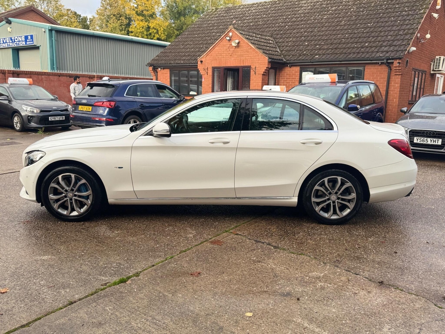 Used Mercedes-Benz C Class 2016 for sale - 76326993: Photo 16