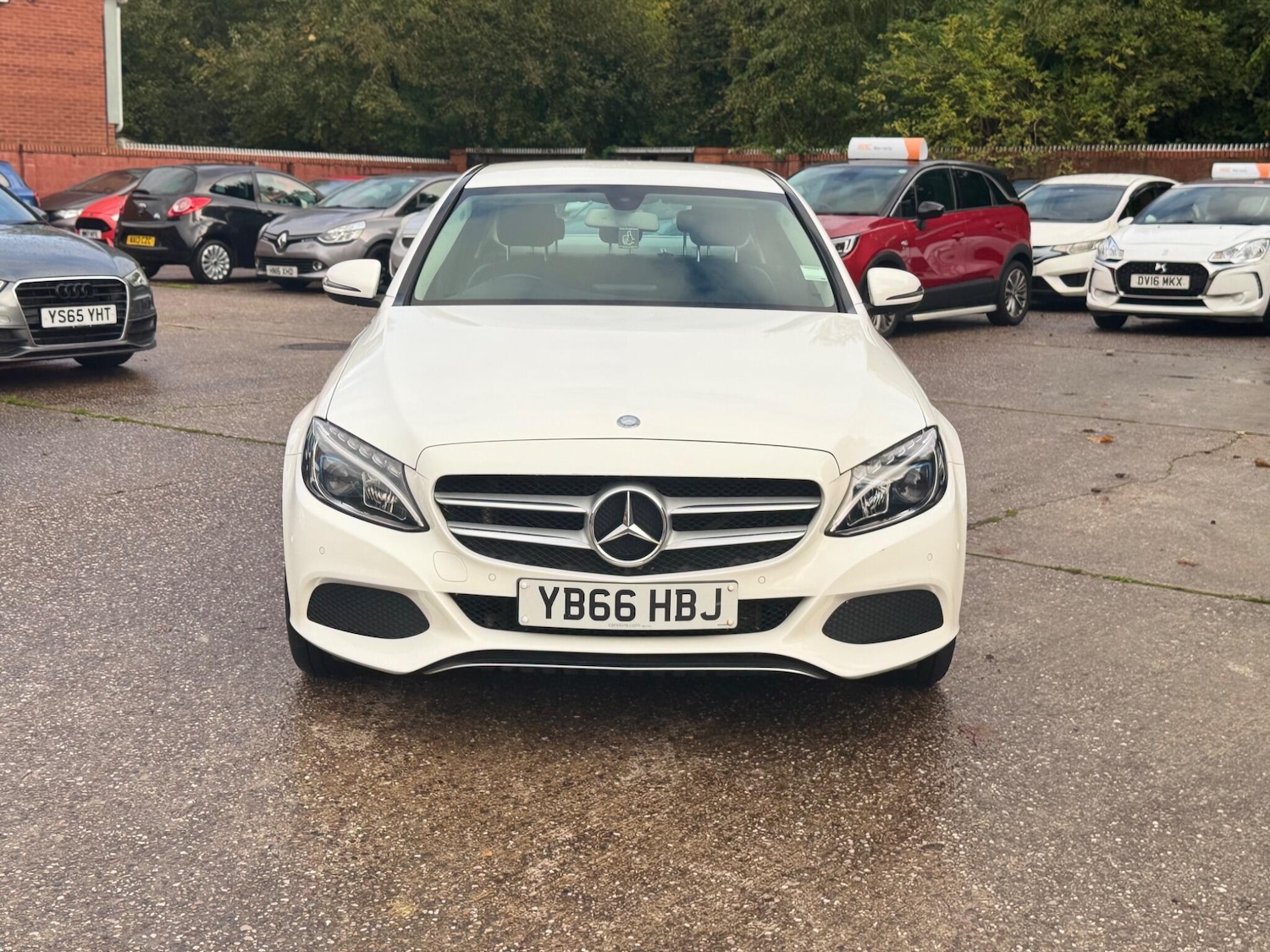 Used Mercedes-Benz C Class 2016 for sale - 76326993: Photo 23