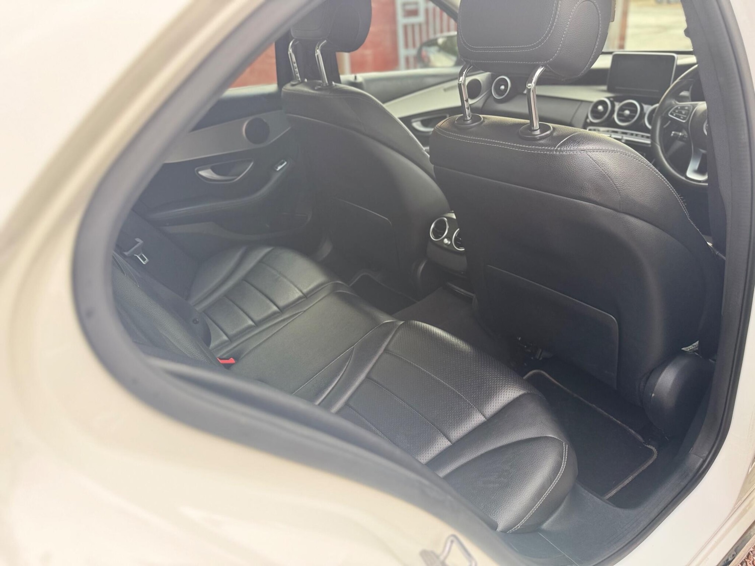 Used Mercedes-Benz C Class 2016 for sale - 76326993: Photo 60