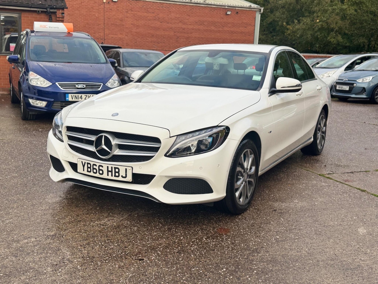 Used Mercedes-Benz C Class 2016 for sale - 76326993: Photo 9