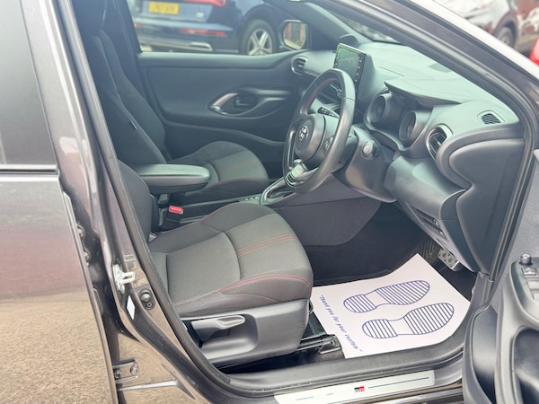 Used Toyota Yaris 2024 for sale - 75677453: Photo 30