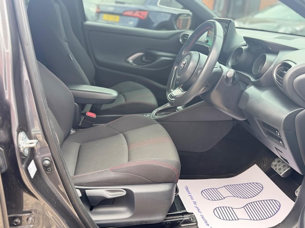 Used Toyota Yaris 2024 for sale - 75677453: Photo 33