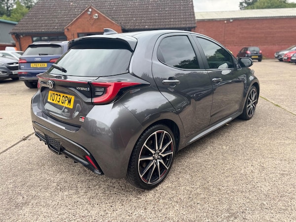 Used Toyota Yaris 2024 for sale - 75677453: Photo 4